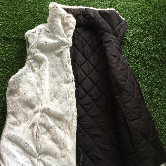 Weatherproof Jackets & Blazers - Reversible Faux Fur/Nylon Black Grey Vest Sz M